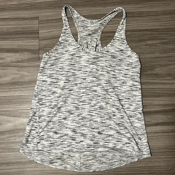 Lululemon salute the sun singlet tank - Picture 4 of 5